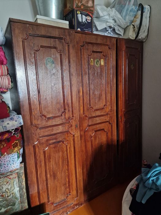 Шкаф деревянная для дома для времянки