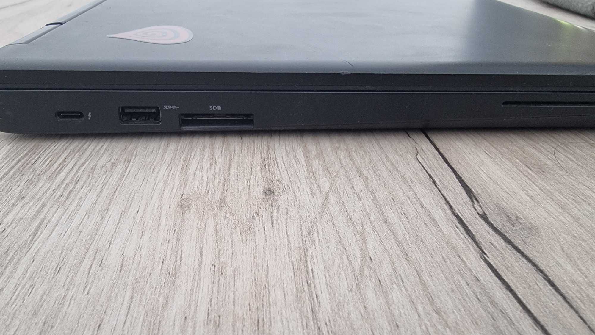 Dell precison 3520