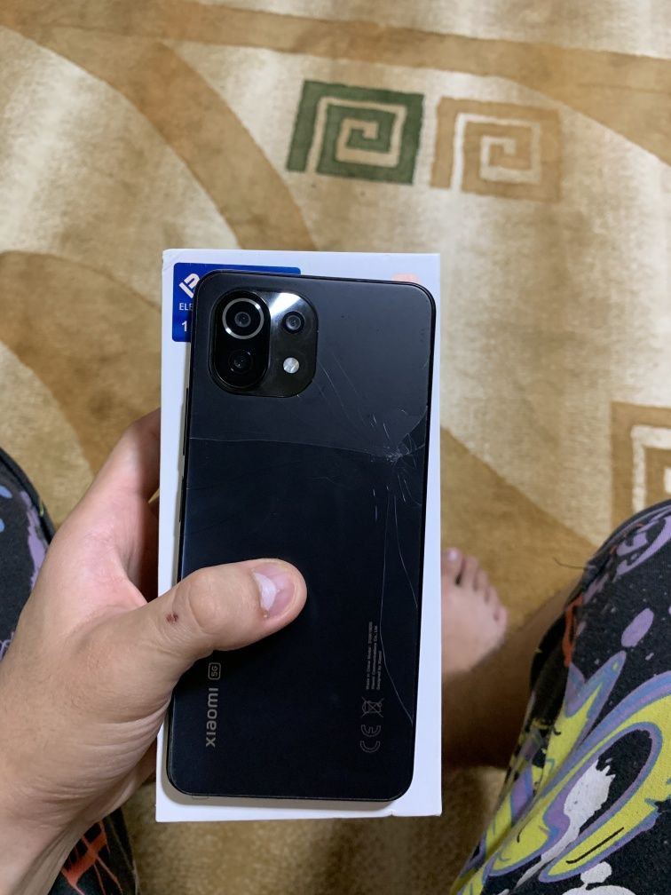 Xiaomi 11 Lite 5G NE с гарантией