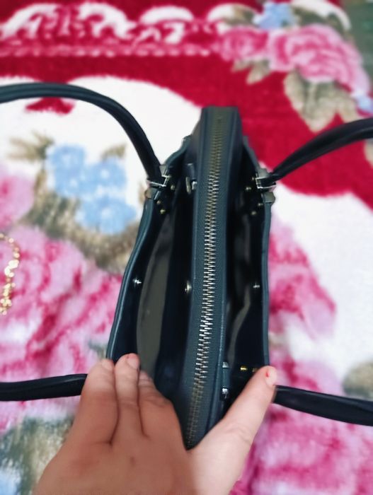 Vând în stare bună