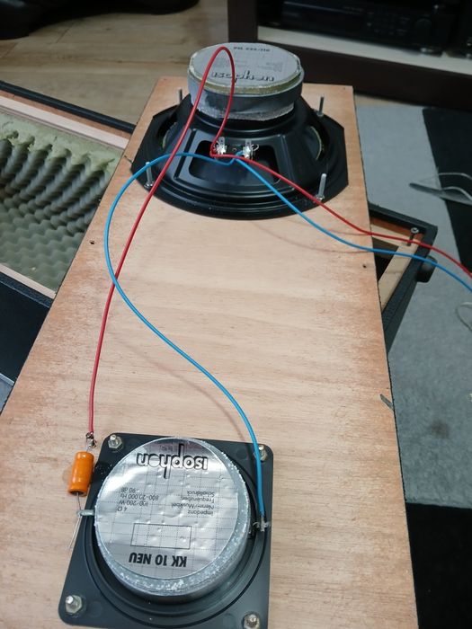 Vând boxe ASCHENBACH   sunet foarte bun