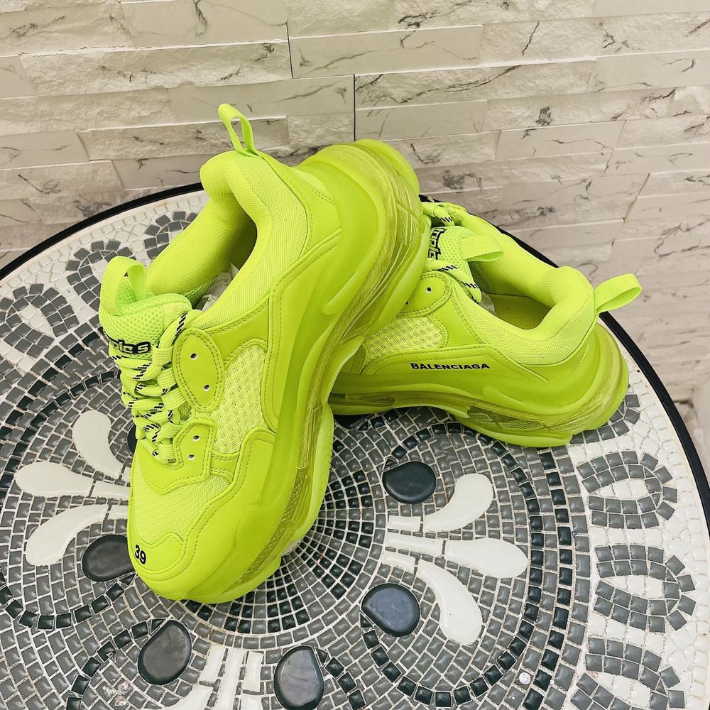 Adidasi Balenciaga Triple S / Poze Reale /