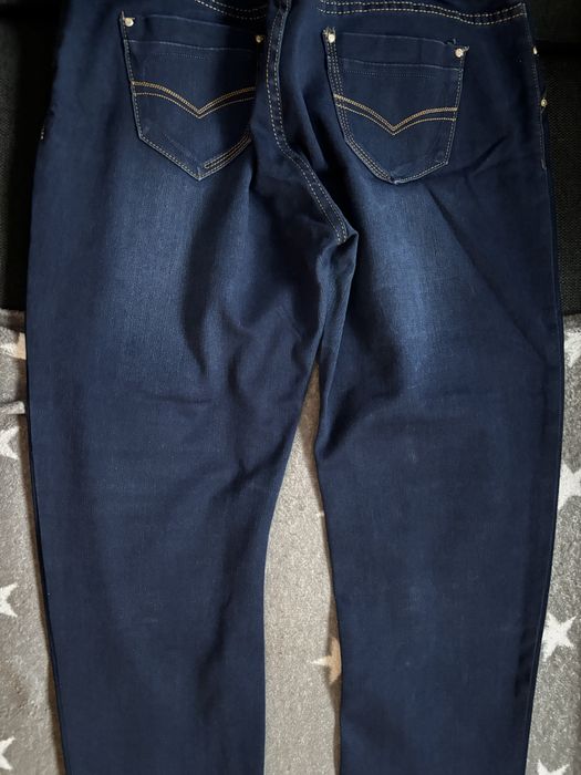 Jeans femei, marimea 38, 30 lei/buc