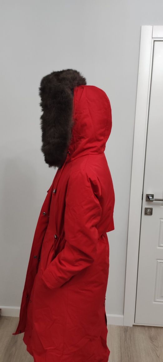 Продам парку зимнюю
