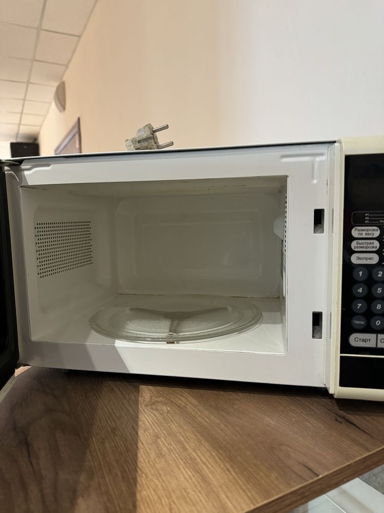 Продам микроволновку