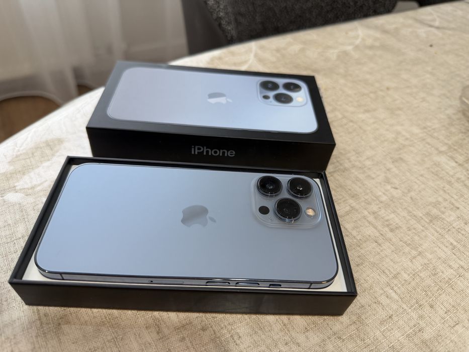 Продам Iphone 13 pro