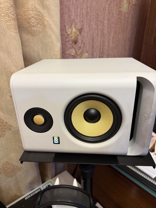 Студийные мониторы Krk rokit 5 g5