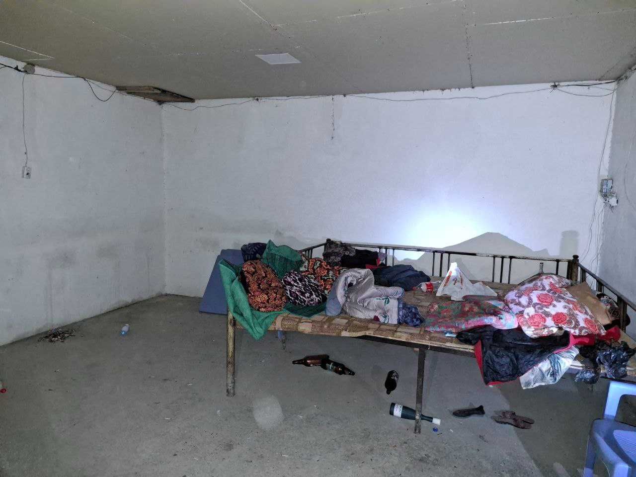 Navbahor tumanda savdo dokon binosi bolib tolash sharti bilan sotiladi