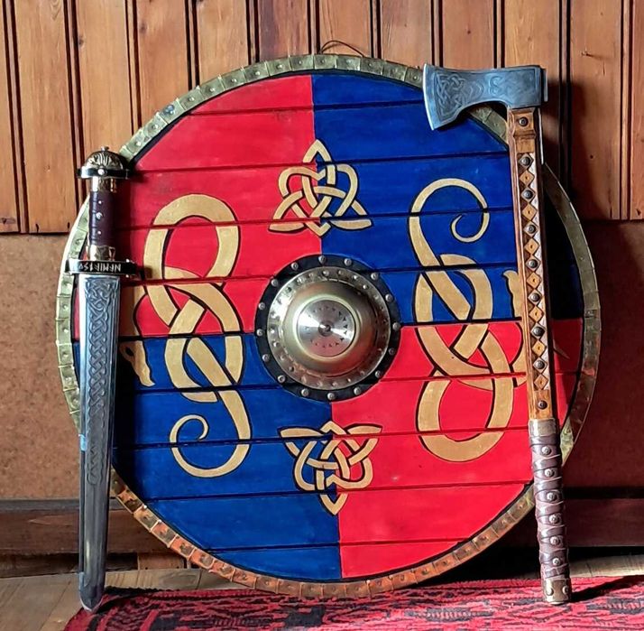 Нормандски щит-дървен