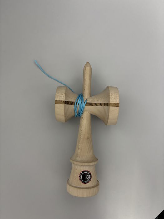 ken oKendama maple nou