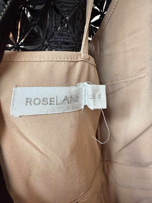 Вечерна черна рокля