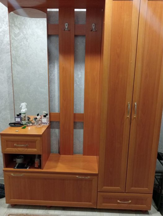 Шкаф в прихожую