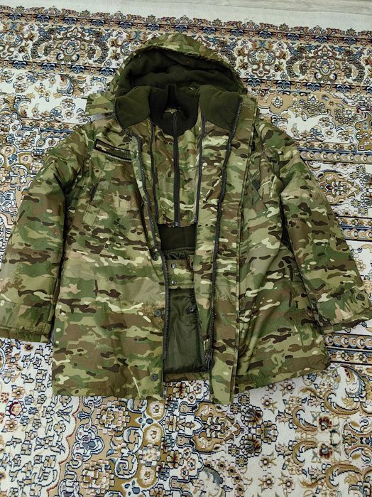 Продаётся бушлат, комбинизон