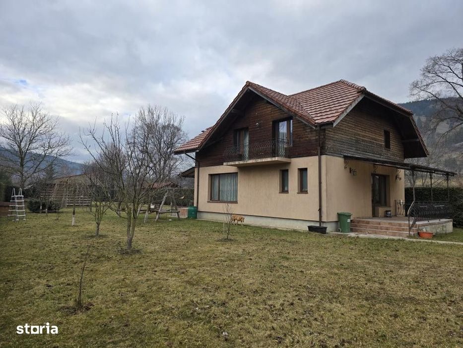 Proprietate superba in zona montana