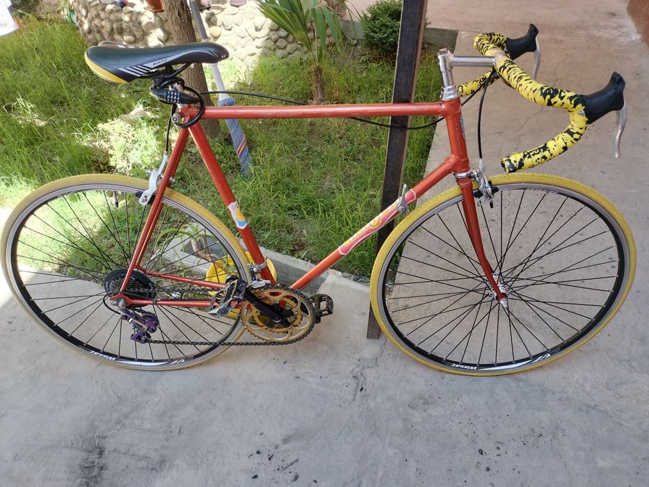 Shosseyniy velosiped Шоссейный велосипед