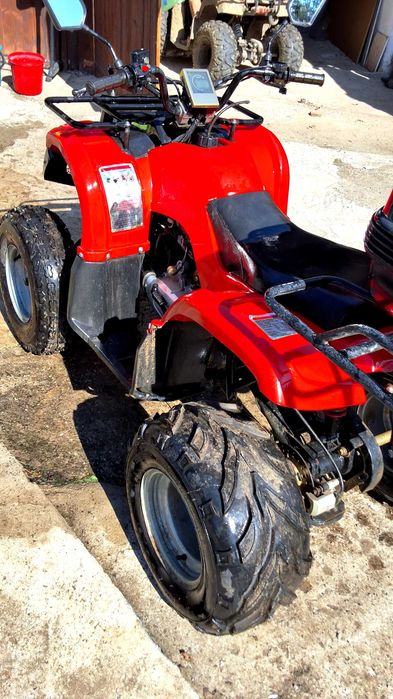 Vand atv 150 cc rosu
