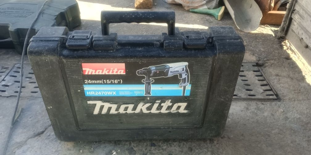 Перфоратор makita hr 2470