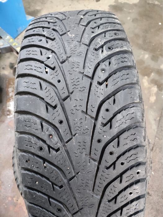 На  17. 225/60 Максис