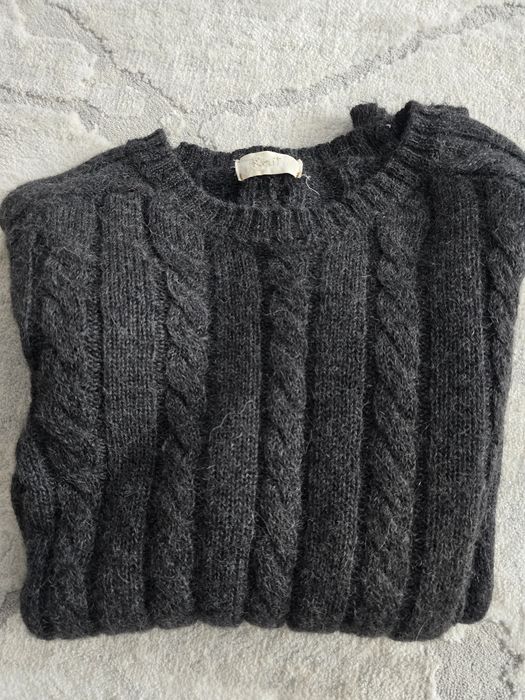 Pulover din alpaca gri