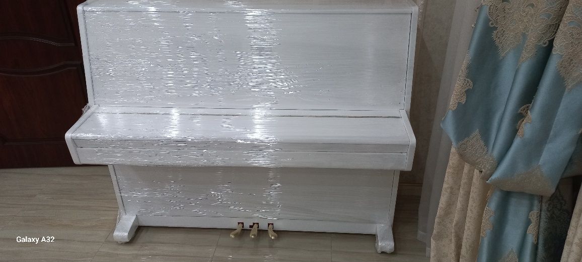 Har xil ranglari bor kelishtrib qilib beramiz 12ta viloyatga bepul