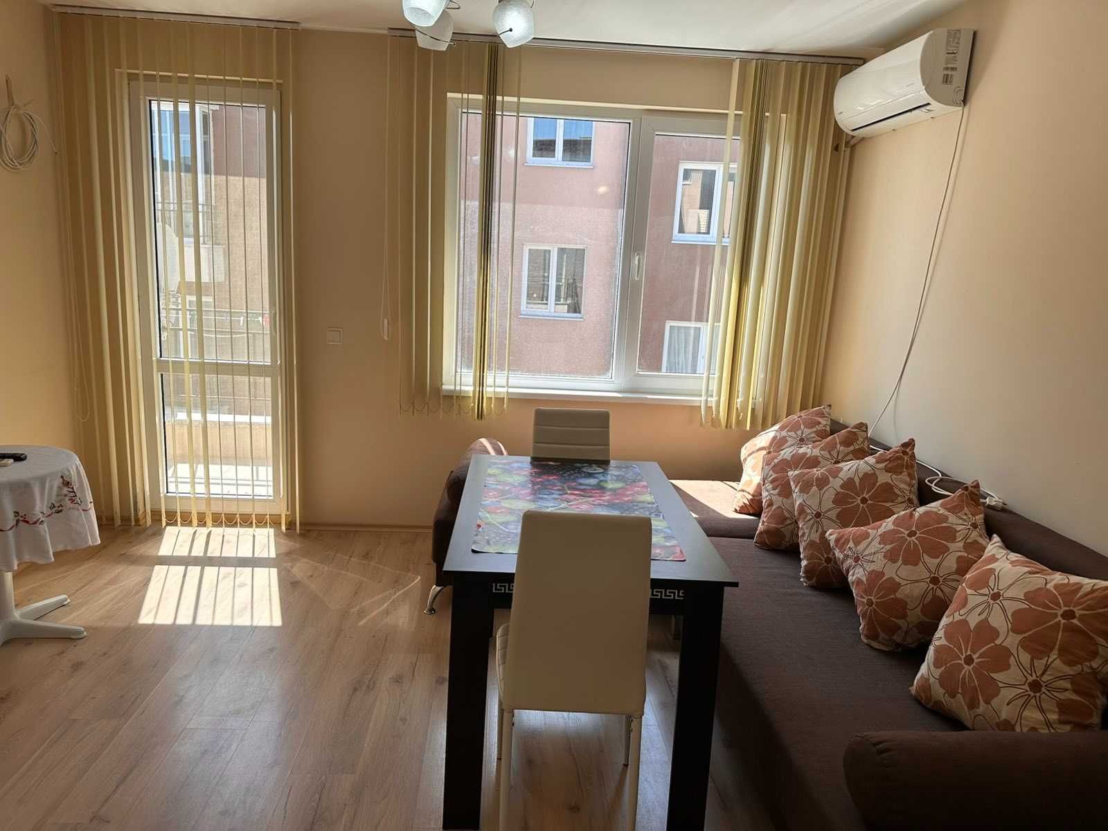 Двустаен апартамент с Паркомясто - гр. Варна - в кв. Виница