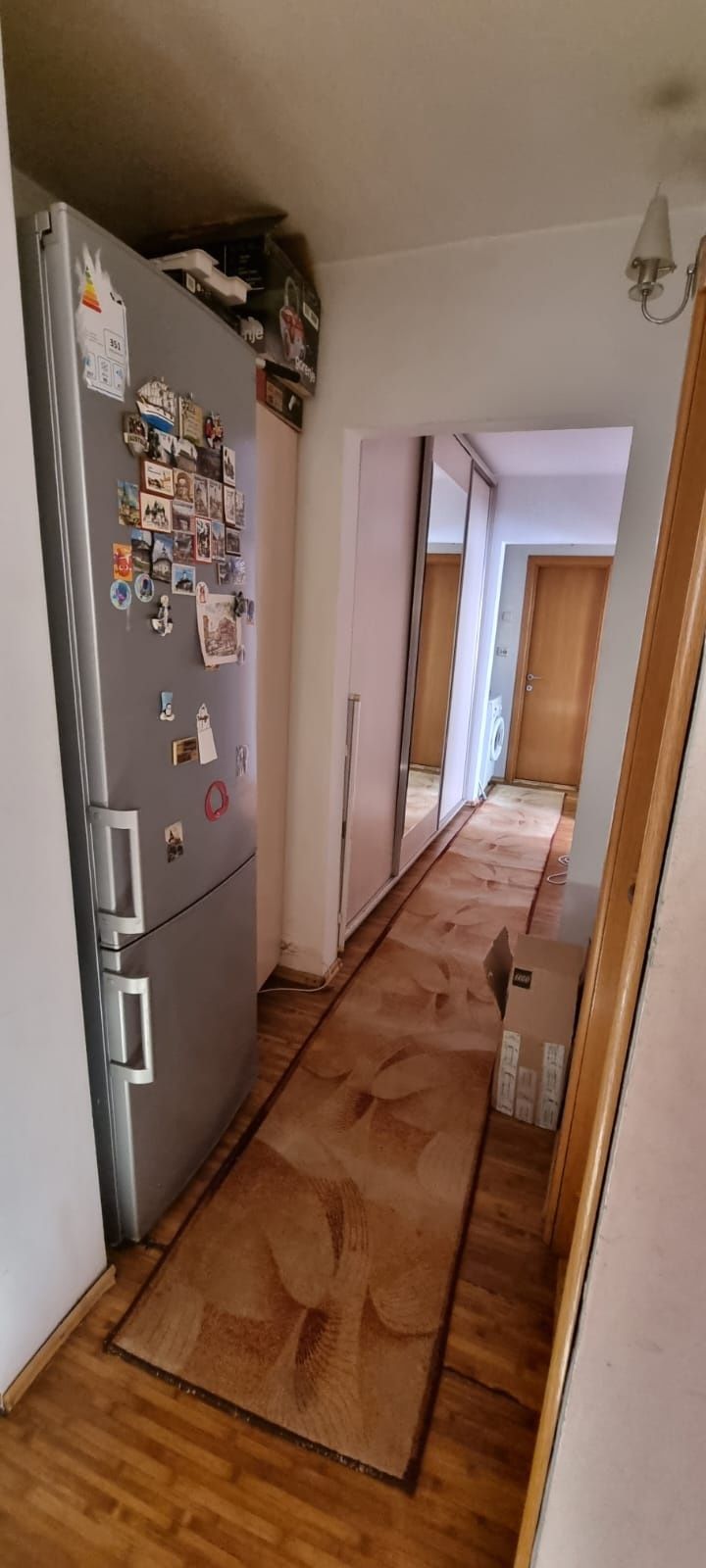 Vand apartament  3 camere