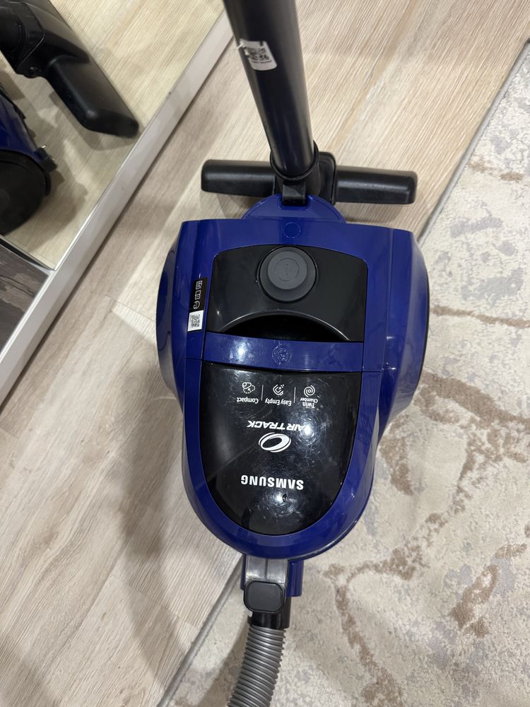 Продам пылесос Samsung в отличном состоянии