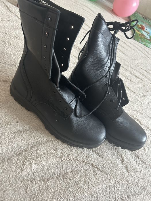 Продам берцы новые лето р46