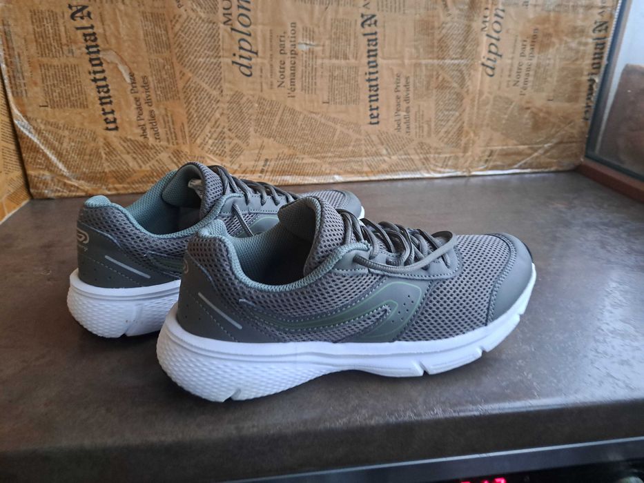 мъжки маратонки,кецове,спортни обувки,ном.40 ,Skechers