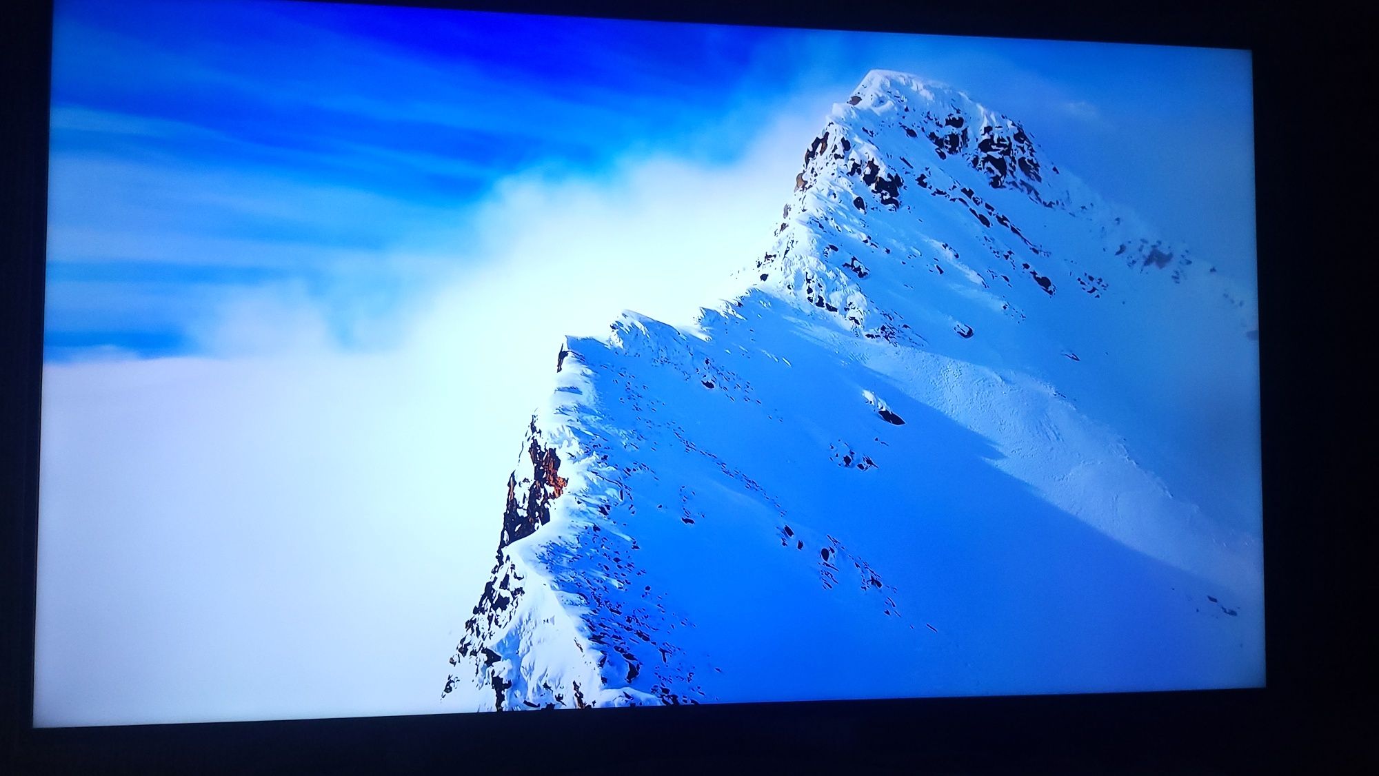 Телевизор Samsung 75" inch инча 4K Smart технически нов без забележки