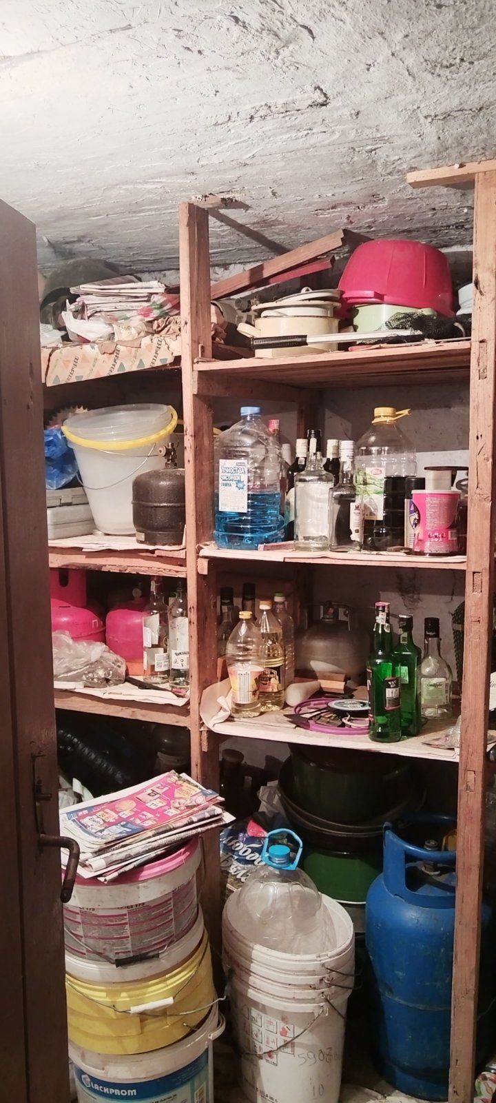 Къща в гр Перник кв Варош