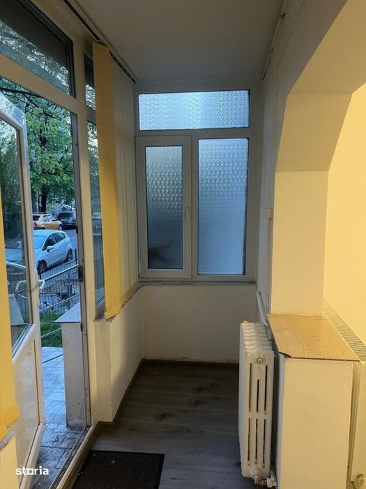 Apartament 2 camere, 75 mp, zona Craiovita Noua