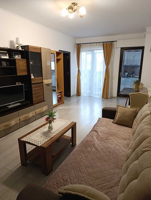 VAND Apartament 3 camere - Zona centrală