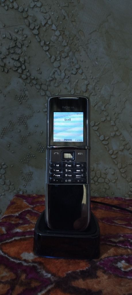 Продаётся nokia 8800 sirocco в идеальном состоянии