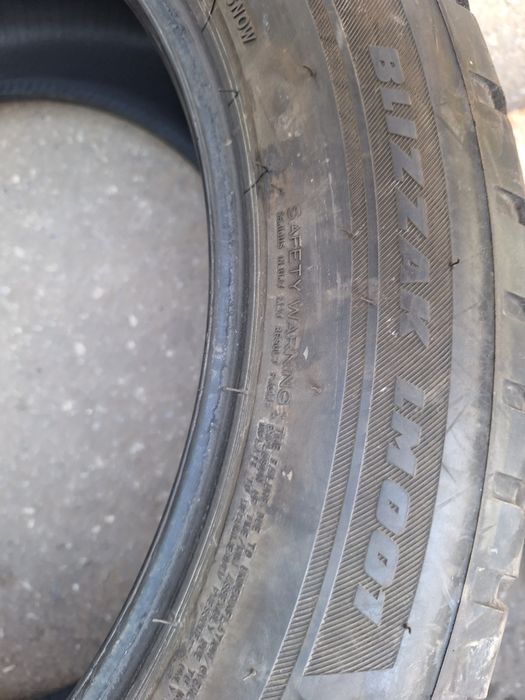 DOT 2522! 255 50 20 Bridgestone blizzak lm 001