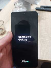 Продавам телефон Samsung още нови