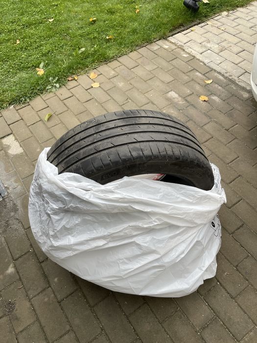 Vând set 4 anvelope Hankook iON evo IK01, dimensiune 235/45 R18 98W XL