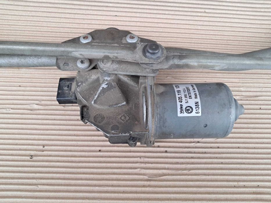 Skoda Fabia 2, motoras stergatoare parbriz cu mecanism