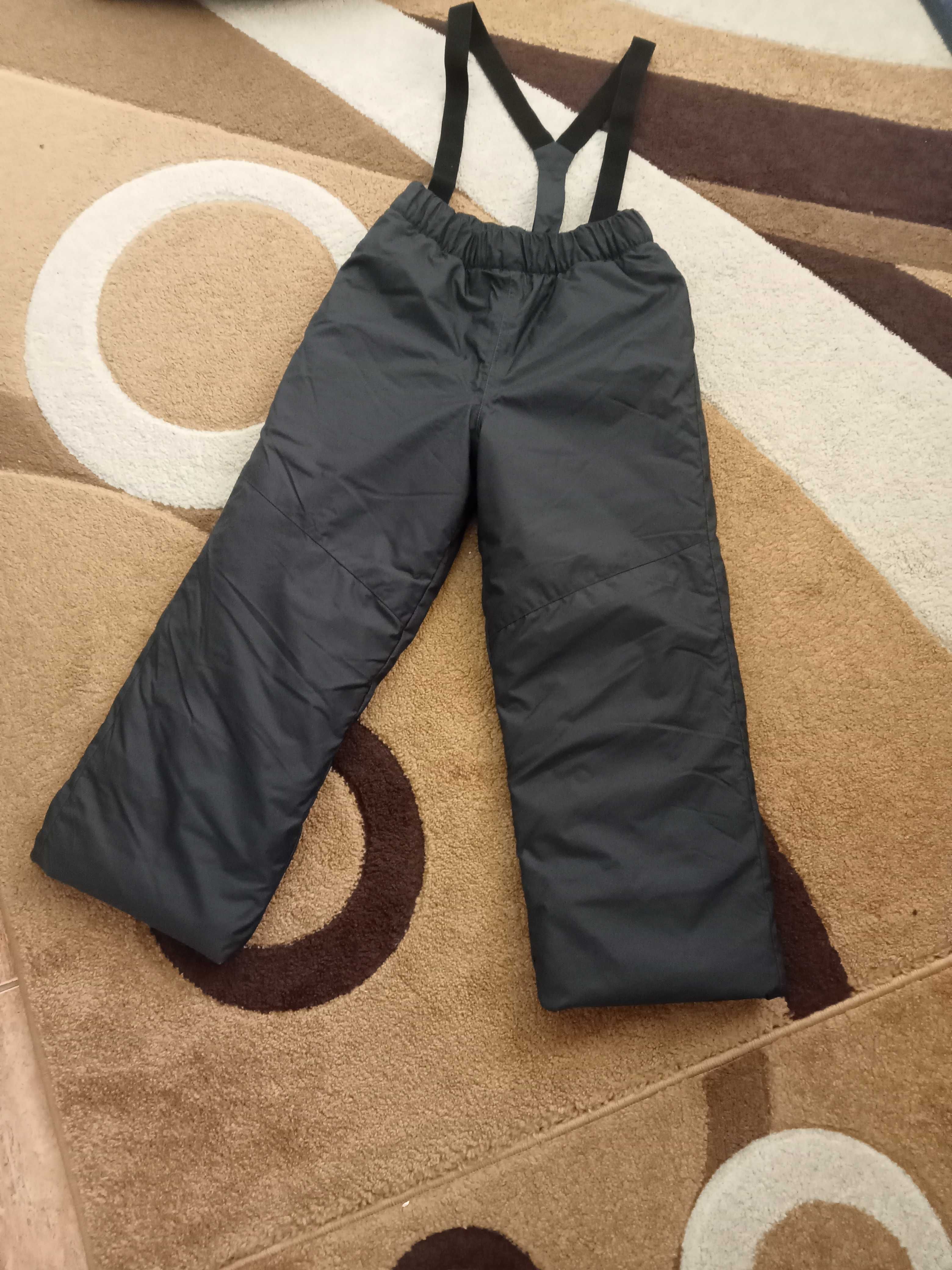 Pantaloni ski marimea 152 cm