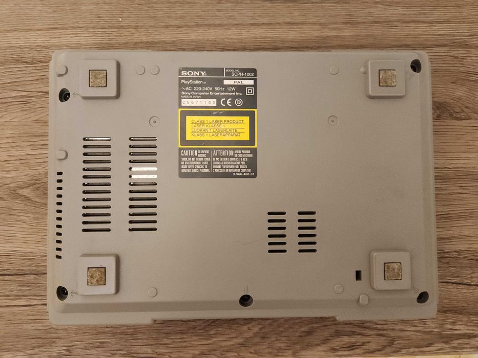 PlayStation 1 (PS1) Audiofil (SCPH-1002) - complet functional, cu card