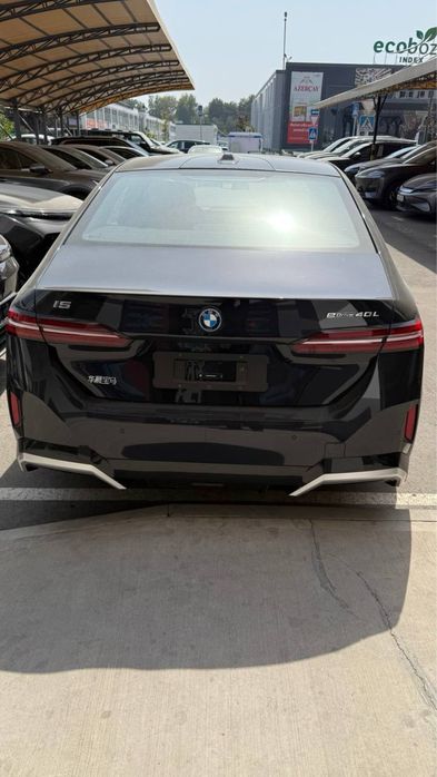 Bmw i5 40L bez probeg