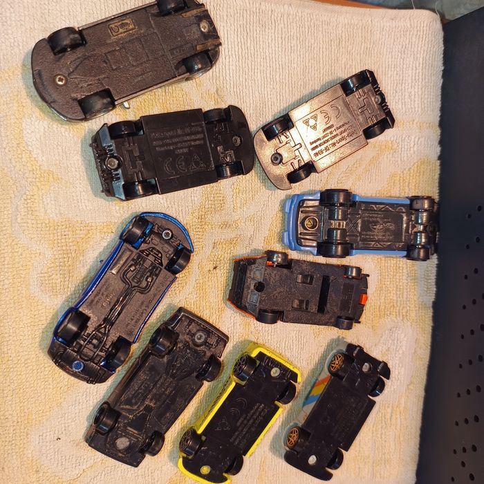 Lor 10 machete diverse