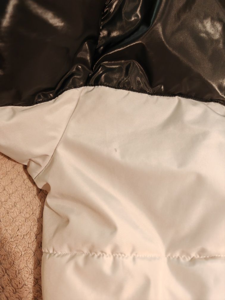 Пухено яке Calvin Klein в бяло и черно S