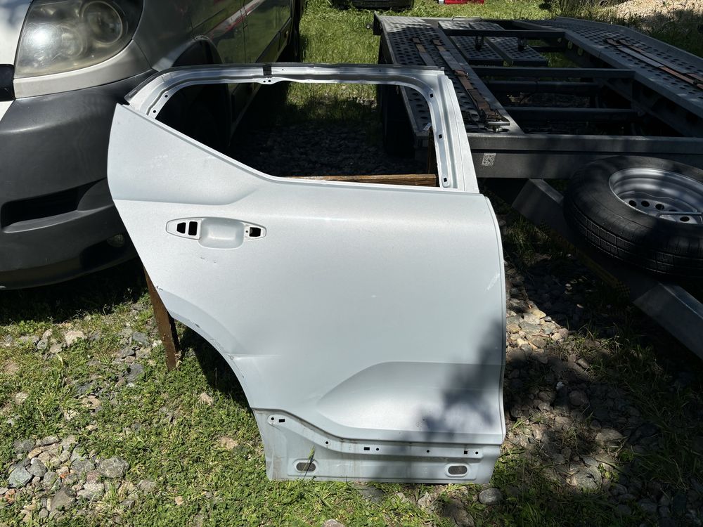 Врата Волво ХЦ40/Volvo XC 40