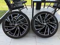 Джанти 19 цола Vw гуми Michelin 235/35r19