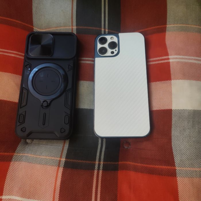 Vând iPhone 12 pro max