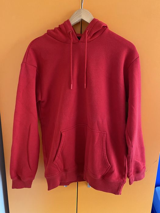 Червено горнище