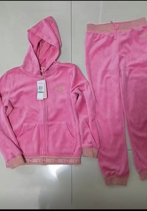 Велюровый костюм juicy couture на 9лет