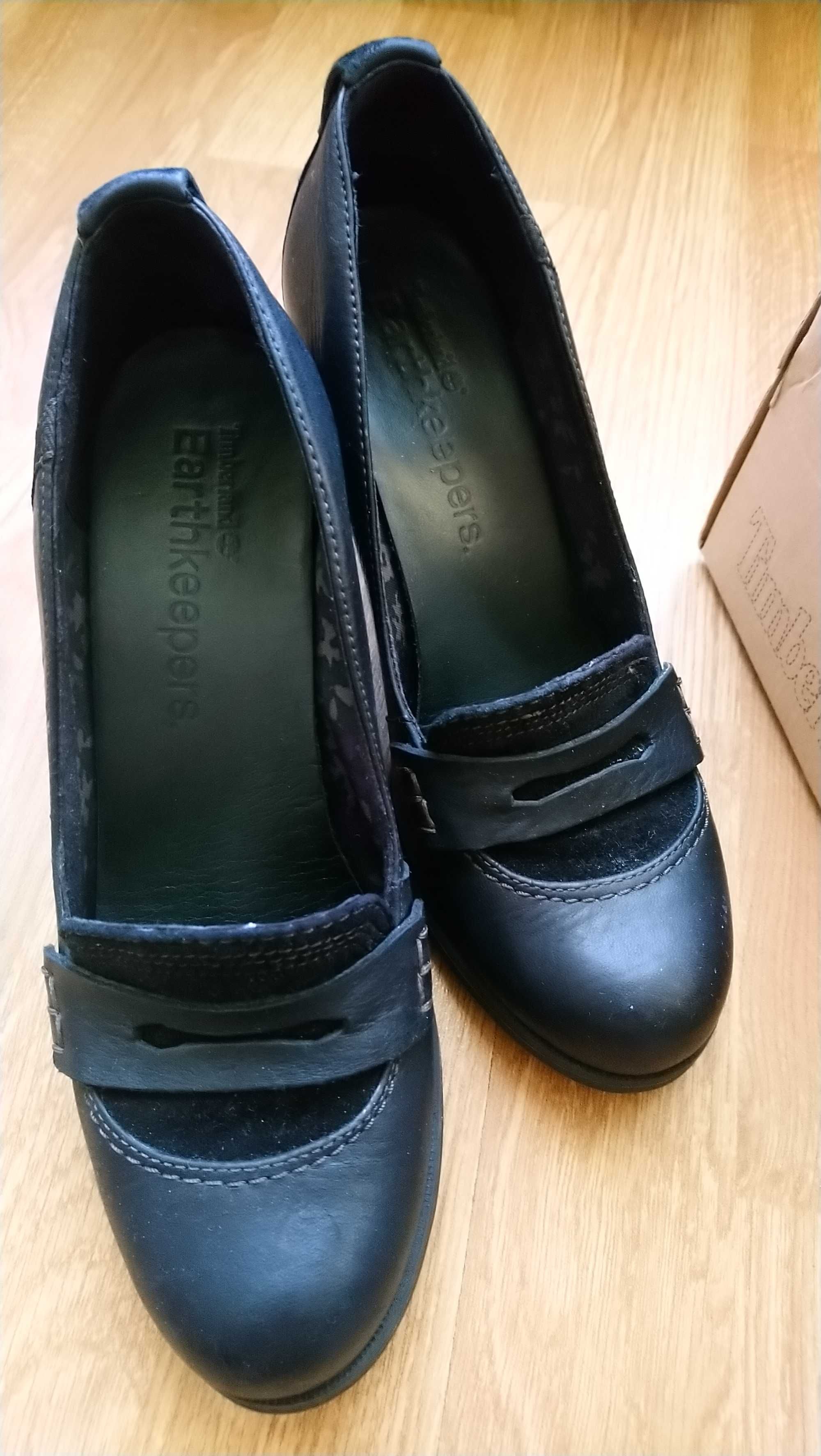 Черни обувки на  Timberland