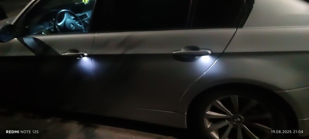 Vând BMW e90 318i benzina / accept variante